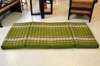 Matte Thai Sofa Blüten Grün 200x100cm - vierlagig