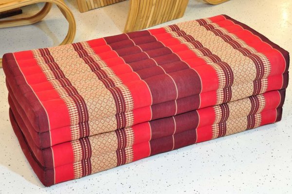 Mat Thai Sofa Flowers Red 200x100cm - four layers